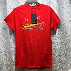 ✅ NWT Fanatics Red Cardinals Graphic Tee